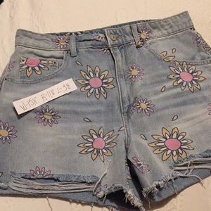 No Boundaries Shorts